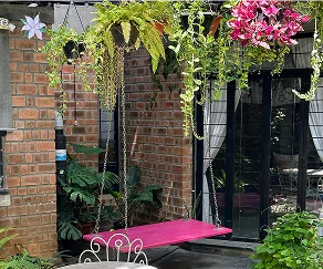 THE JOY GARDEN